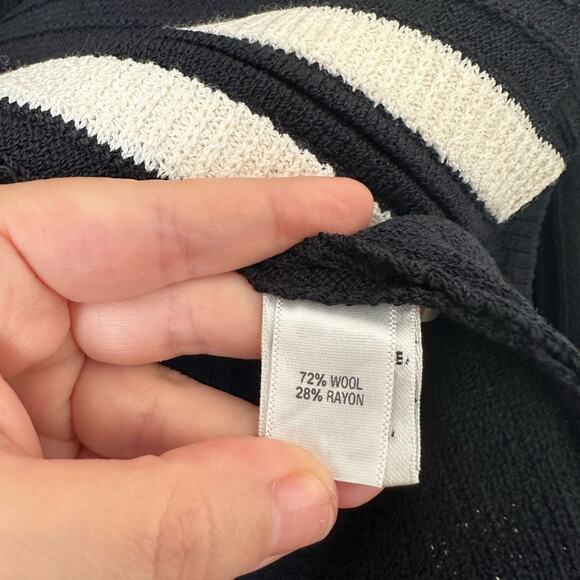 St. John Sport Zipper Knit Cardigan - Picture 4 of 8